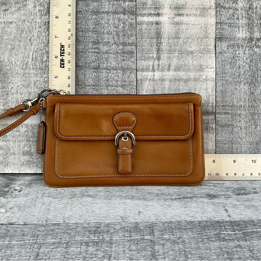 Coach wristlet - leather